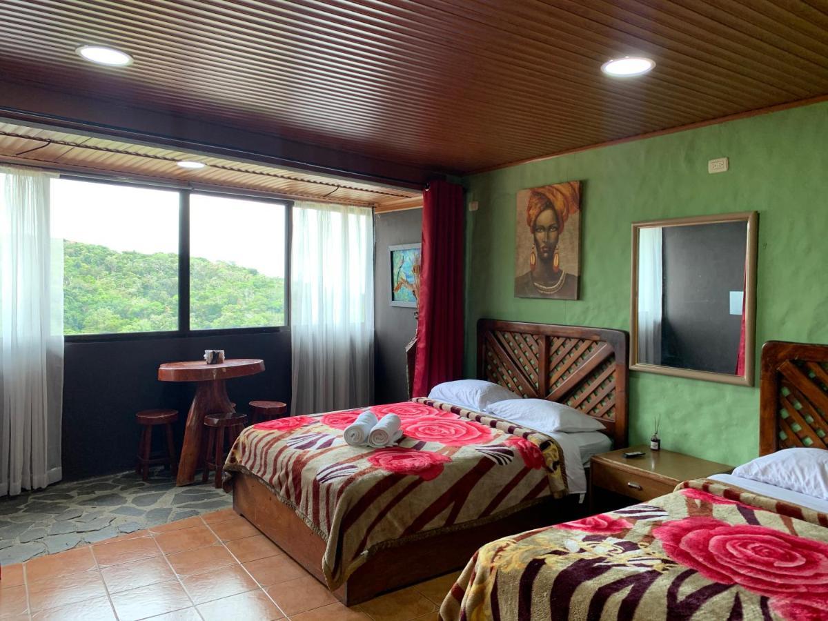 Cabinas Vista Al Golfo Monteverde Exterior photo