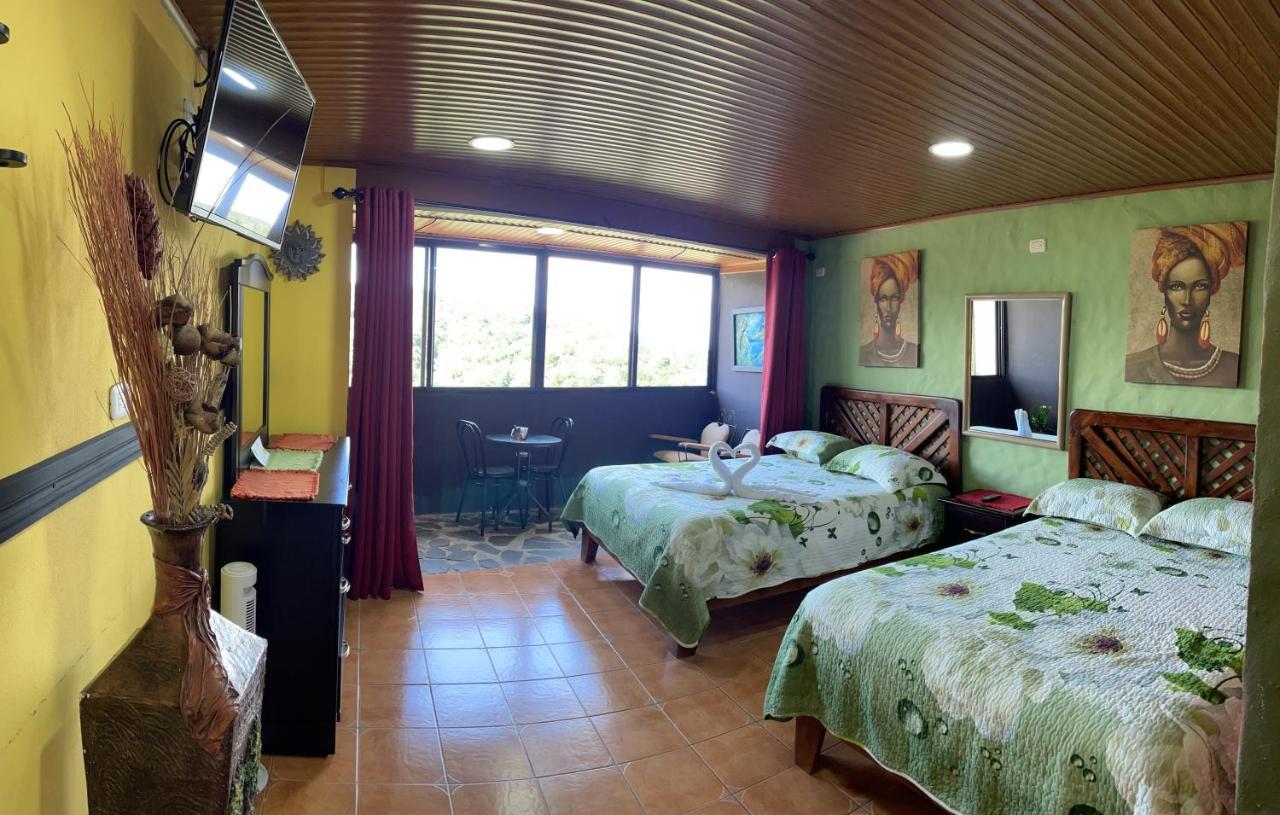Cabinas Vista Al Golfo Monteverde Exterior photo